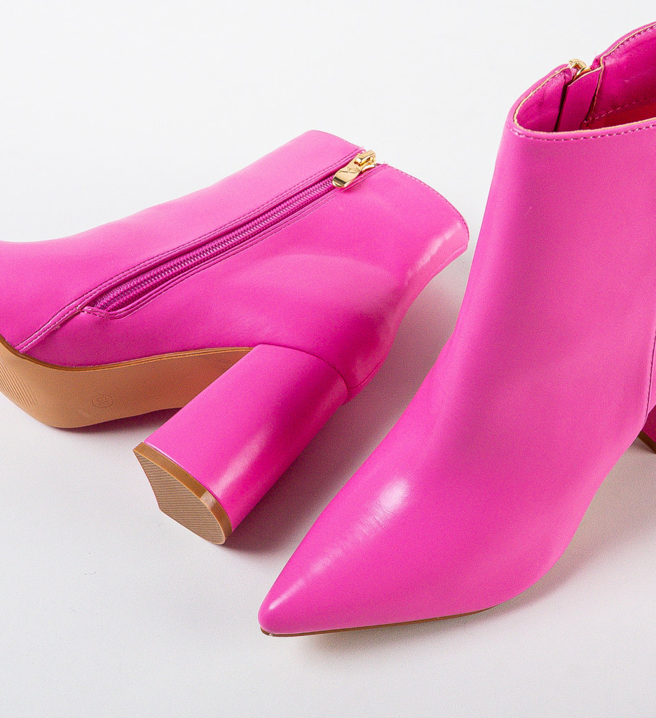 Botine dama Omar Roz